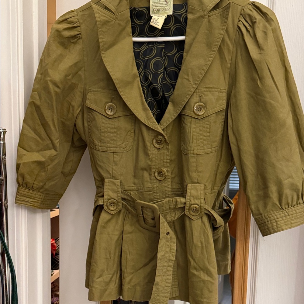 Olive Green Button-Up safari jacket top with Belt -/:;(